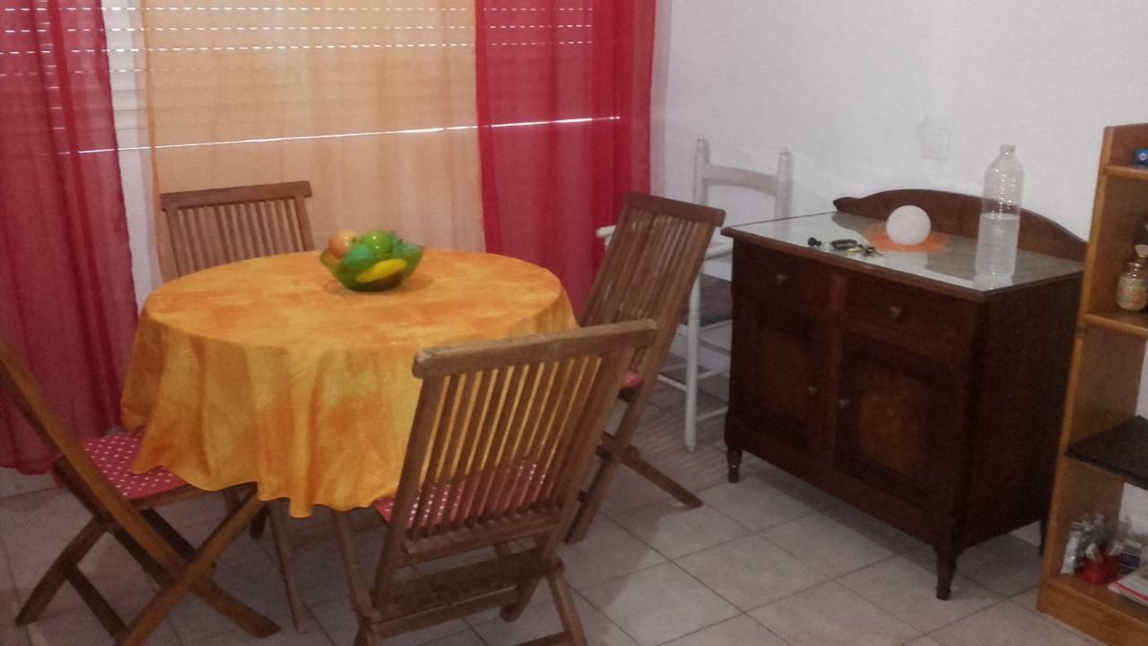 Appartement Sunburst Sainte-Anne Bagian luar foto