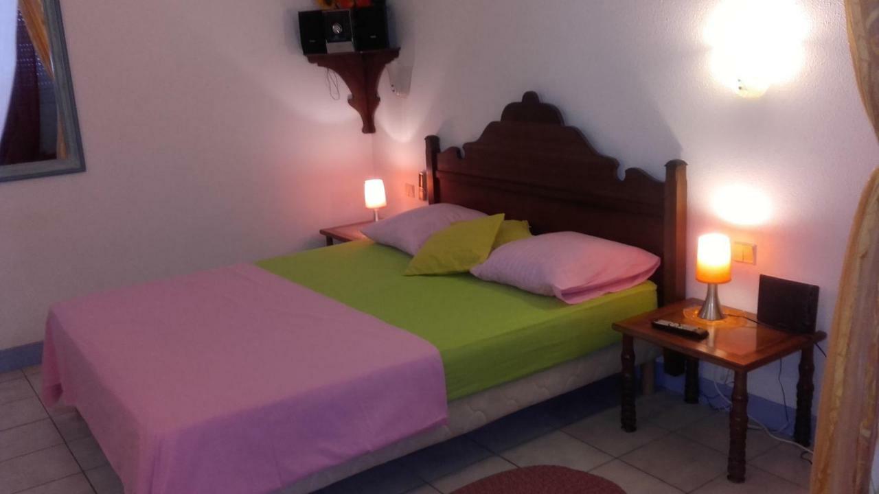 Appartement Sunburst Sainte-Anne Bagian luar foto